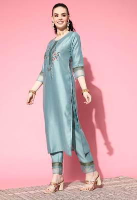 Blue Floral Zari Embroidered Cotton Blend Kurta Pant Set 3