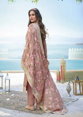 Mauve Color Chinnon Georgette Trendy Salwar Kameez 2
