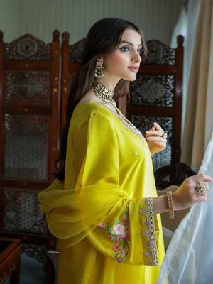 Women's Yellow Faux Georgette Stitched Top With Unstitched Santoon 3