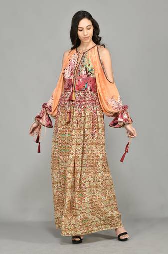 Mural Cold Shoulder Maxi