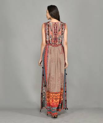 Nordic Pin Tucked Maxi Dress 5