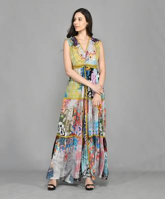 Colour Block Paisly Tiered Maxi Dress 4