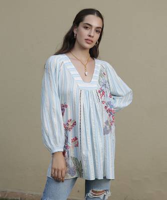 Beach Affair Embroidered Tunic 2