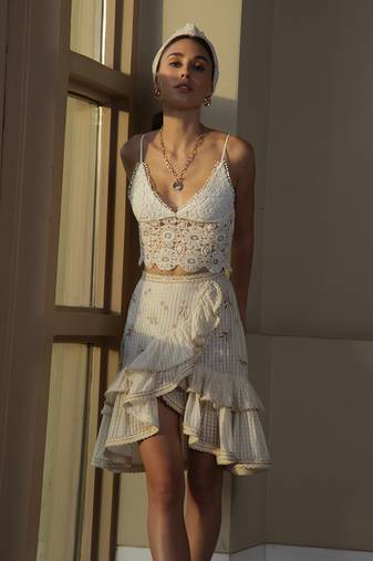 White embroidered viscose skirts