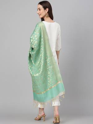 Off-white plain crepe salwar 4