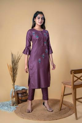 PURPLE COTTON EMBROIDERED STRAIGHT KURTA 3