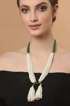 Green pearl necklaces