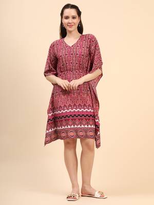Maroon Geometric Crepe Kaftan 1
