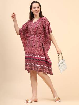 Maroon Geometric Crepe Kaftan 4