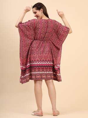 Maroon Geometric Crepe Kaftan 5