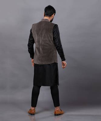 Swede Black Dotted Nehru Jacket Set 3