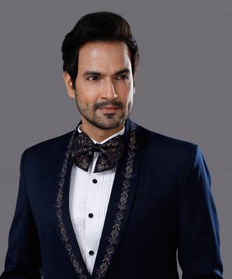 Blue Embroidered Tuxedo Set 5