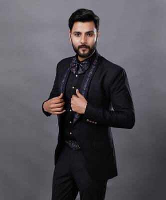 Black Embroidered Tuxedo Set 2