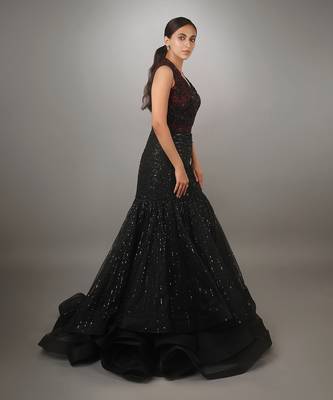 Red And Black Gown 3