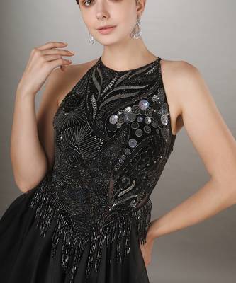 Black In-Cut Sleeve Embroidered Flowy Gown. 3