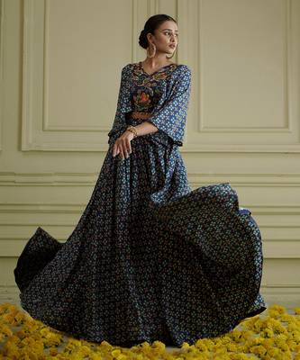 Maaya Cape Blouse And Lehenga Set 3