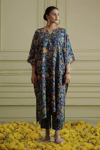 Maaya Kaftan Set