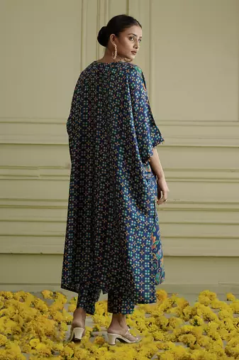 Maaya Kaftan Set
