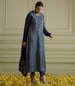 Maaya Straight Kurta Set