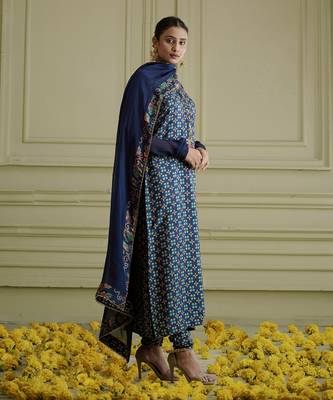 Maaya Straight Kurta Set 2