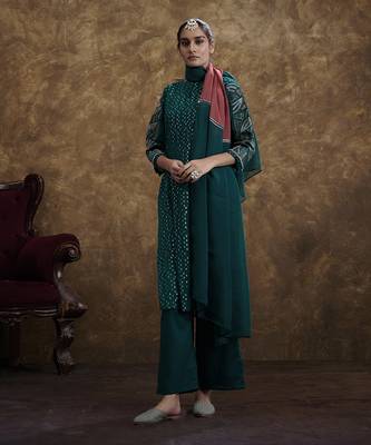Sitaara Bottle Green Kurta Set 1