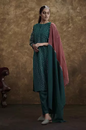 Sitaara Bottle Green Kurta Set