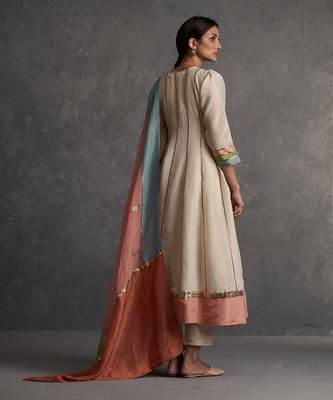 Sunehri Ivory Anarkali Set 3