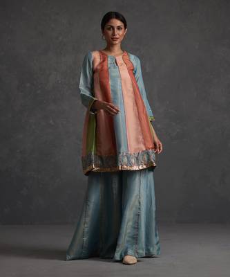Sunehri Flared Sharara Set 2
