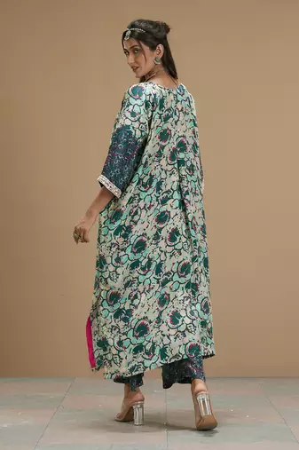 Taabir printed Kurta Set