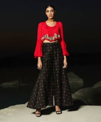 Ameera Romantic Red Bohemian Top 1