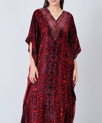 Red Animal Print Embellished Silk Velvet Full Length Kaftan 6