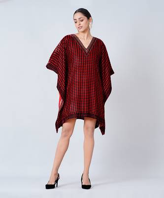 Red Crystal Embellished Houndstooth Silk Velvet Tunic 4