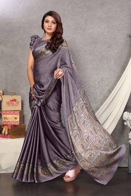 Purple Plain Chiffon Saree With Blouse 2