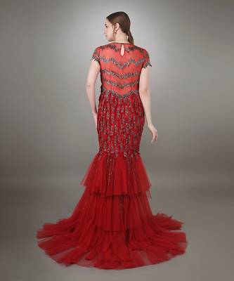 Red Fray Textured Embroidered Bodycon Mermaid Gown 4
