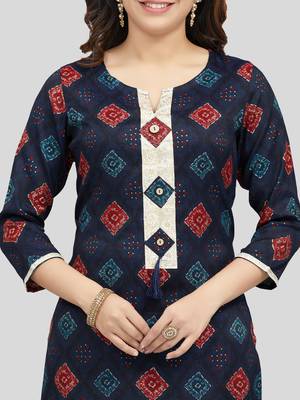 Navy-blue printed rayon long-kurtis 4