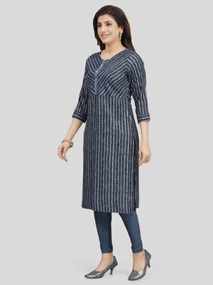 Navy-blue printed rayon long-kurtis 5