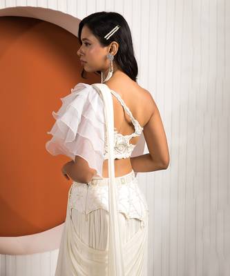 Ivory Willow Drape 5
