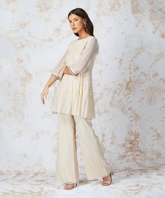 Baroque Work Tiered Top Set 3