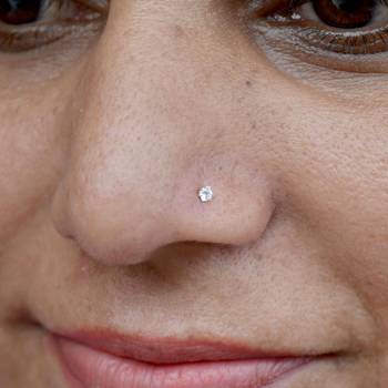 Silver diamond nose-ring 3