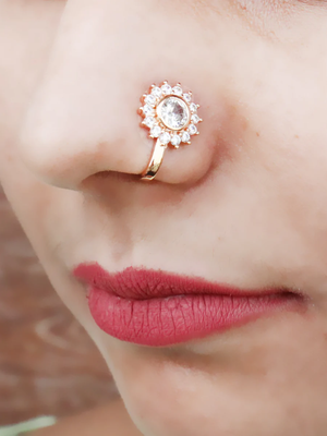 Gold diamond nose-ring 1