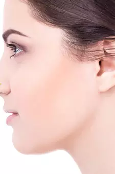Gold diamond nose-ring