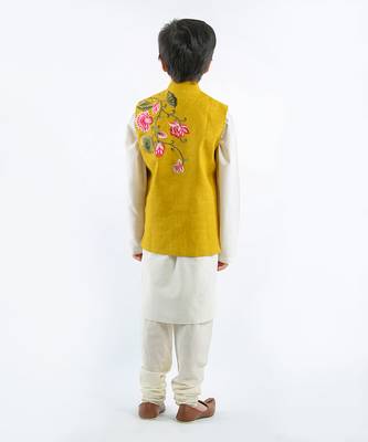 Yellow Floral Embroidered Bundi Set 3