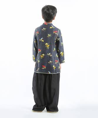 Black Birds Printed Kurta Set 3