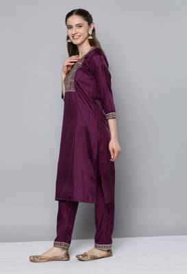 Purple embroidered silk blend salwar 3