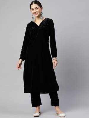 Women's Black Velvet Salwar Suit Set 1