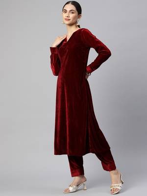 SHADES Maroon Velvet Suit (Set of 2) 4