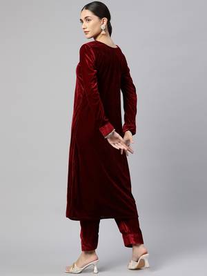 SHADES Maroon Velvet Suit (Set of 2) 5