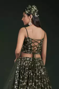 GREEN SEQUINS AND ZARI EMBROIDERED GEORGETTE FESTIVE & PARTY WEAR SEMI STITCHED LEHENGA