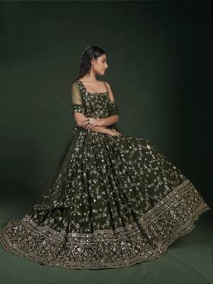 GREEN SEQUINS AND ZARI EMBROIDERED GEORGETTE FESTIVE & PARTY WEAR SEMI STITCHED LEHENGA 3