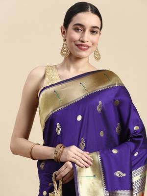 Blue woven paithani silk saree with blouse 3